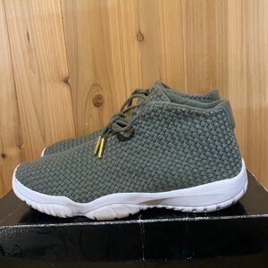 2014 Jordan Future Iron Green